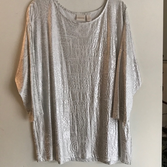 Chico’s silver on white top - Picture 1 of 4